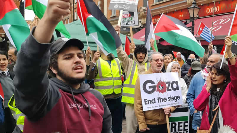 İsrail’in Mescid-i Aksa baskını Londra’da protesto edildi