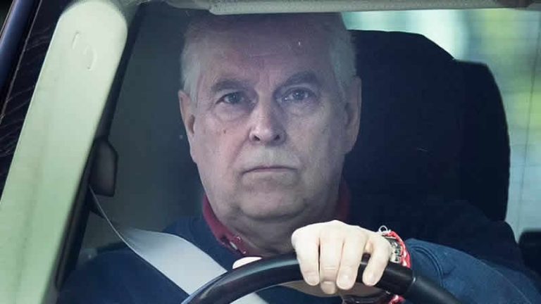 “Prens Andrew, Türk milyonerden 750 bin sterlin aldı” iddiası