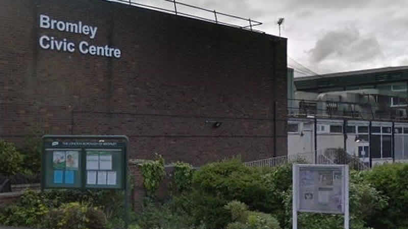 Belediyeden tek yataklı dairede yaşayan yedi kişilik aileye yardım