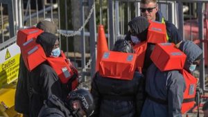 Boris Johnson: “Ruanda’ya gönderilecek ilk 50 göçmen belirlendi”