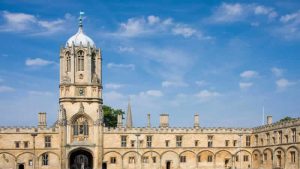 İngiltere Kilisesi yıllar öncesine dayanan Yahudi karşıtı yasalar için özür diledi