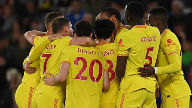 İngiltere Premier Lig’de şampiyonluk yarışı son haftaya taşındı