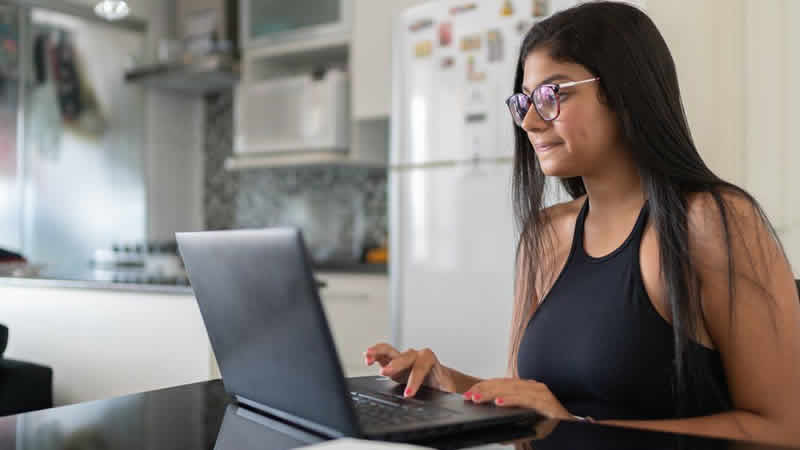 İngiltere’de Dört Günlük Çalışma Haftası Kalıcı Hale Geliyor