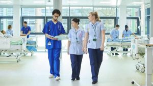 Anket: 50 Bin Hemşire İngiltere’den Ayrılmayı Düşünüyor