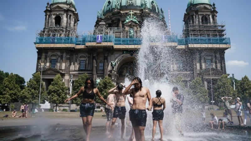 Avrupa sıcaktan kavruluyor