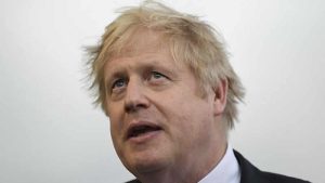 Başbakan Boris Johnson sinüs ameliyatı oldu 