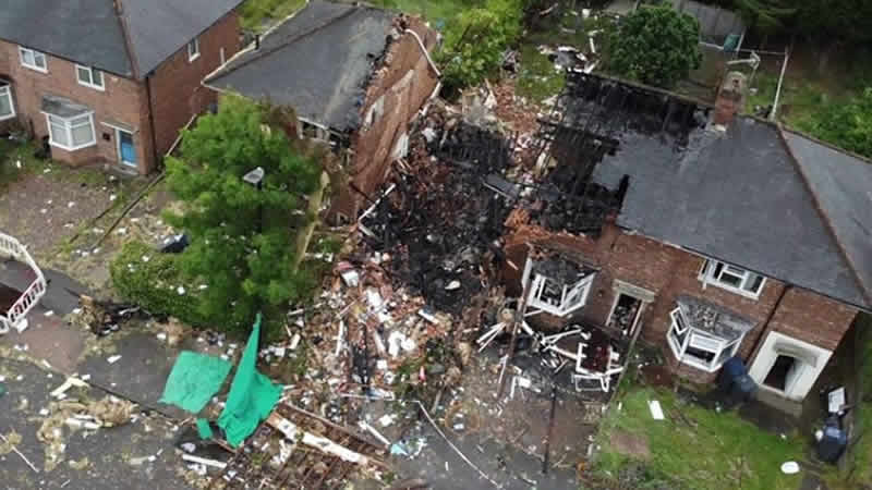 Birmingham’daki gaz patlamasında bir kişi hayatını kaybetti