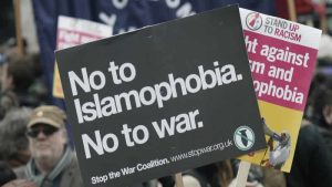 İngiltere’de 10 Müslüman’dan 7’si iş yerinde İslamofobik davranışa maruz kalıyor