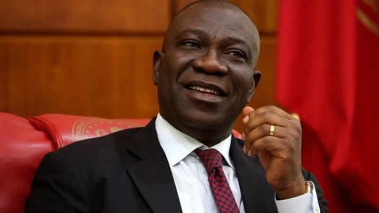 İngiltere’de Nijeryalı senatör organ kaçakçılığı suçlaması ile tutuklandı