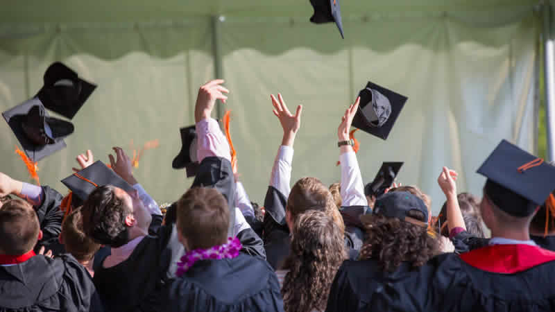 İngiltere’nin açıkladığı yeni vize programında Türk mezunlara yer yok