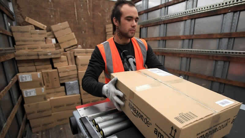 Amazon, İngiltere’de 4 bin yeni iş fırsatı sunacak