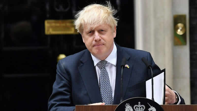 Boris Johnson hiç bir adayı desteklemeyecek