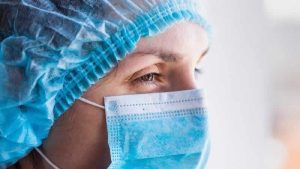 İngiltere ve Kuzey İrlanda’da Covid-19 vakalarında artış eğilimi