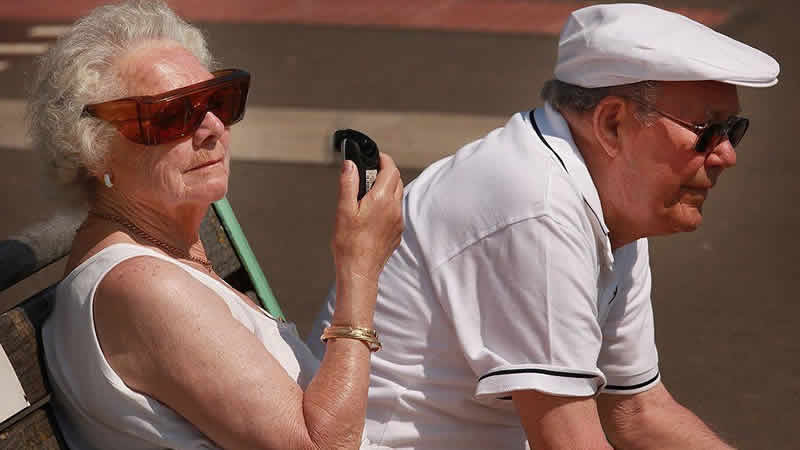  İngiltere’de yükselen sıcaklıklar nedeniyle alarm verildi