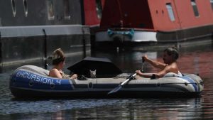 Londra, York ve Manchester’da sıcak nedeniyle kırmızı uyarı