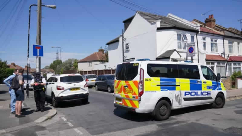 Waltham Forest’ta 28 yaşında bir kişi parkta vurularak öldürüldü