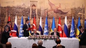 Tahıl koridoru için tarihi anlaşma İstanbul’da imzalandı