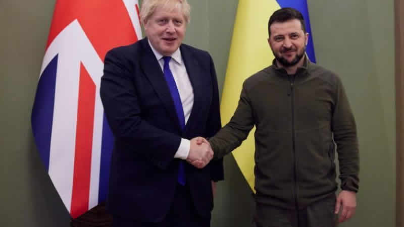 Başbakan Johnson’dan Ukrayna’nın Bağımsızlık Günü’nde Kiev’e sürpriz ziyaret