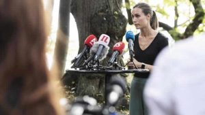 Finlandiya Başbakanı Marin’in basına sızan görüntüleri toplumu ikiye böldü