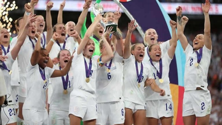 İngiltere Kadın Futbol Takımı Avrupa şampiyonu!