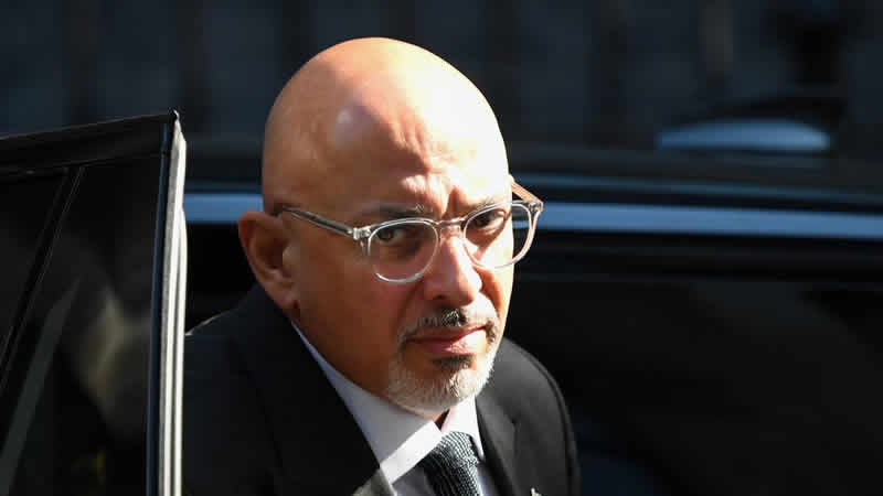 İngiltere Maliye Bakanı Zahawi: “Orta gelirliler de yardıma muhtaç kalabilir”