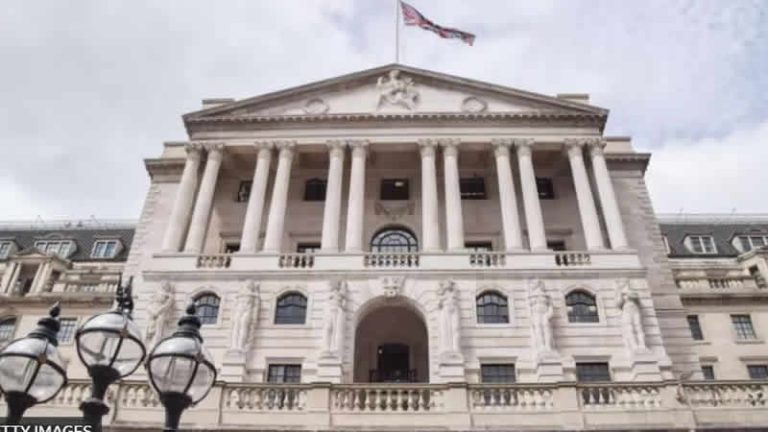 İngiltere Merkez Bankası son 27 yılın en büyük faiz artırımını yaptı