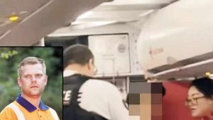 İngiltere uçağında bomba paniği