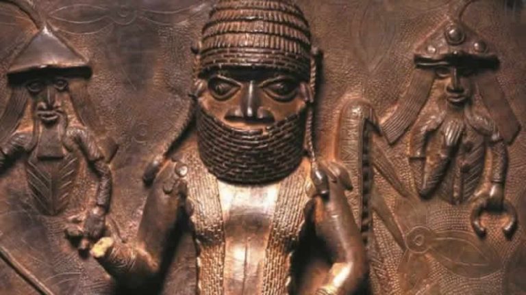 İngiltere’de Horniman Müzesi, 72 tarihi eseri Nijerya’ya iade edecek