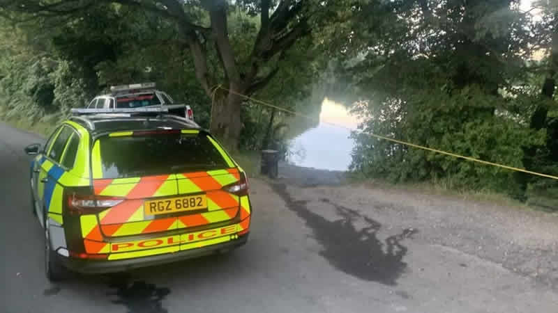 İrlanda’da iki çocuk gölde boğularak hayatını kaybetti