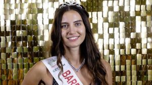 Makyajsız katıldığı ‘Miss İngiltere’de finallere kaldı