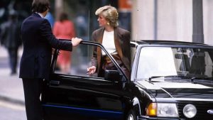 Prenses Diana’nın Ford Escort’u açık artırmayla satıldı