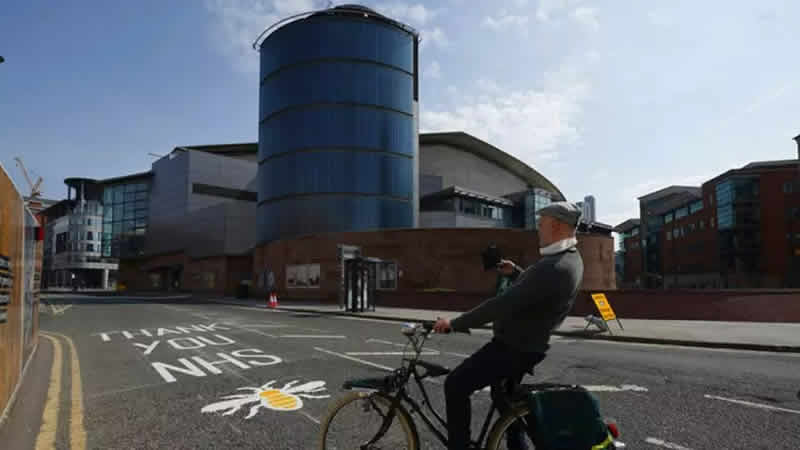 Rapor: İngiltere’de 34 hastanenin çatısı çökme tehlikesiyle karşı karşıya&nbsp;