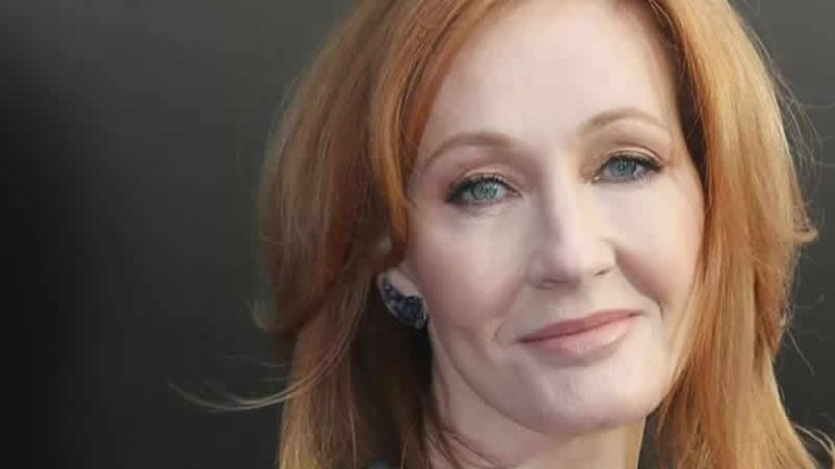 Rüşdi’ye destek mesajı paylaşan Harry Potter’ın yazarına tehdit: ‘Sıradaki sensin’