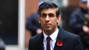 Sunak, “İngiltere’yi kötülemenin” aşırılık olarak tanımlanmasını önerdi