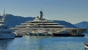 The Times: Rus oligarklar yat ve gemilerini Türkiye’de saklıyor