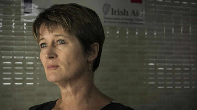 Eski İngiliz büyükelçi Myanmar’da gözaltına alındı