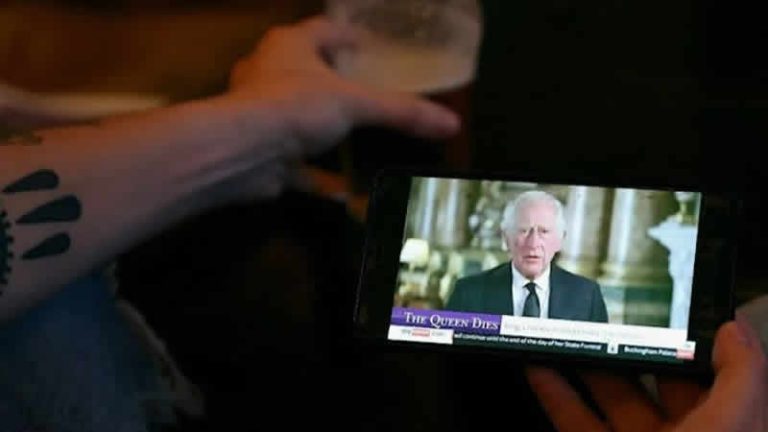 Charles en geç tahta çıkan kral oldu