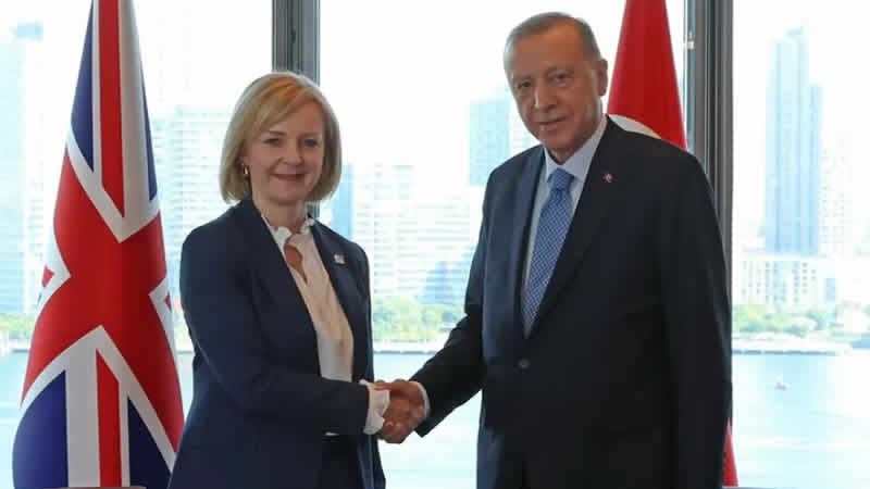 Cumhurbaşkanı Erdoğan, İngiltere Başbakanı Lizz Truss ile görüştü