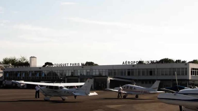 Fransa’da bir havalimanına Kraliçe II. Elizabeth’in ismi veriliyor