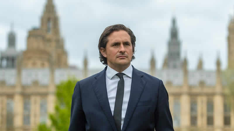 Görevden alınan bakanın eşinden, yeni Başbakan Truss’a hakaret