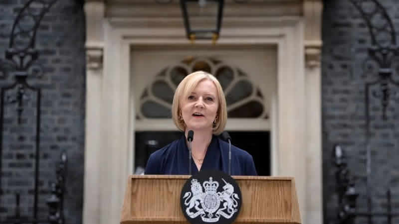 İngiltere Başbakanı Truss: Tanrı, Kral’ı korusun