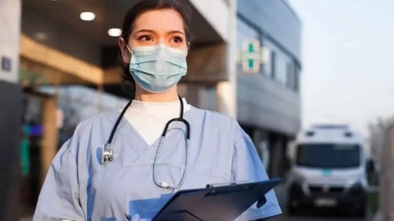 İngiltere, diş hekimleri ve hemşireler için ülkeye girişleri kolaylaştıracak