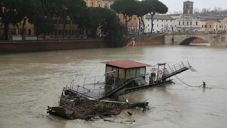 İtalya’daki sel felaketinde ölenlerin sayısı artıyor