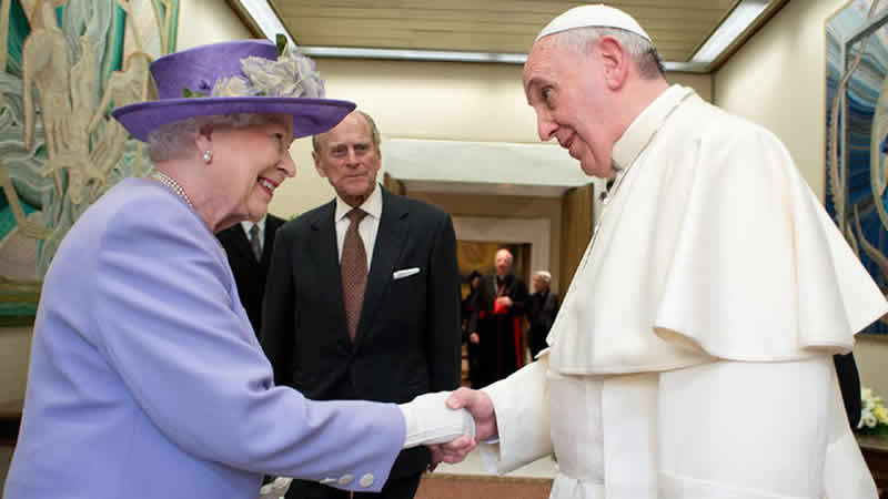 Vatikan: Papa Francis, Kraliçe II. Elizabeth’in cenazesine katılmayacak