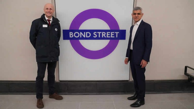 Elizabeth Hattı üzerindeki Bond Street istasyonu hizmete girdi