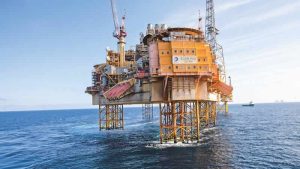 İngiltere, Kuzey Denizi’nde 898 blok için gaz ve petrol lisansı verecek