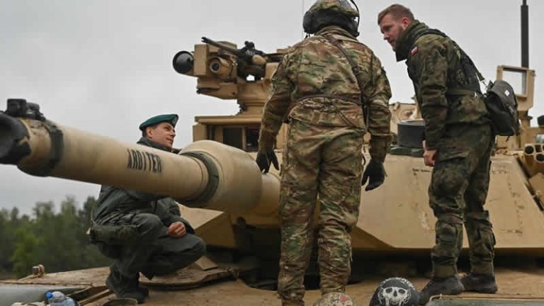 İngiltere, Polonya’nın askeri kapasitesinin güçlendirilmesine verdiği desteği sürdürüyor