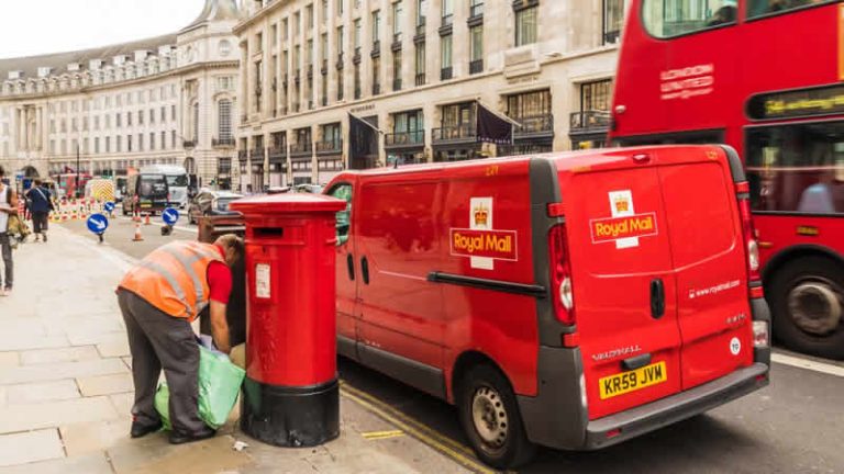 İngiltere’de Kraliyet Posta İdaresi 6 bin kişiyi işten çıkaracak