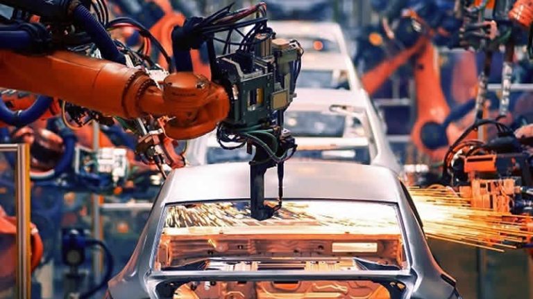 İngiltere’nin araç üretimi azaldı