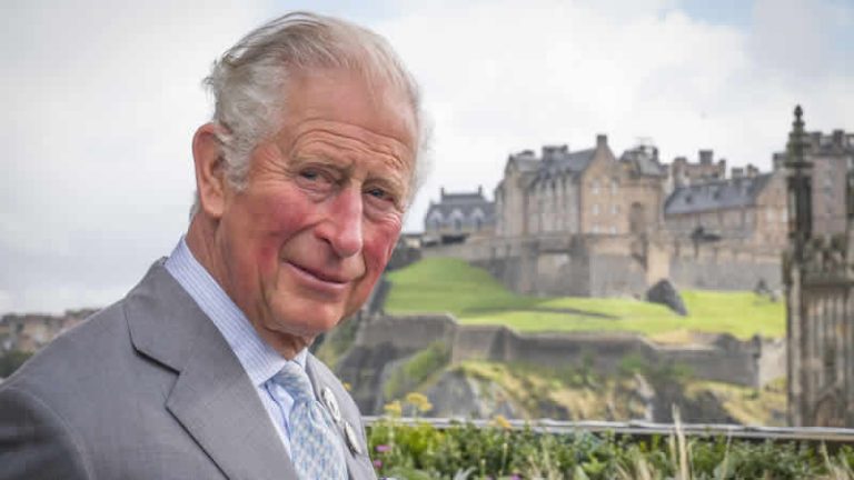 Kral 3. Charles’ın emlak imparatorluğu